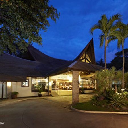 Matabungkay Beach Hotel Lian Exterior photo