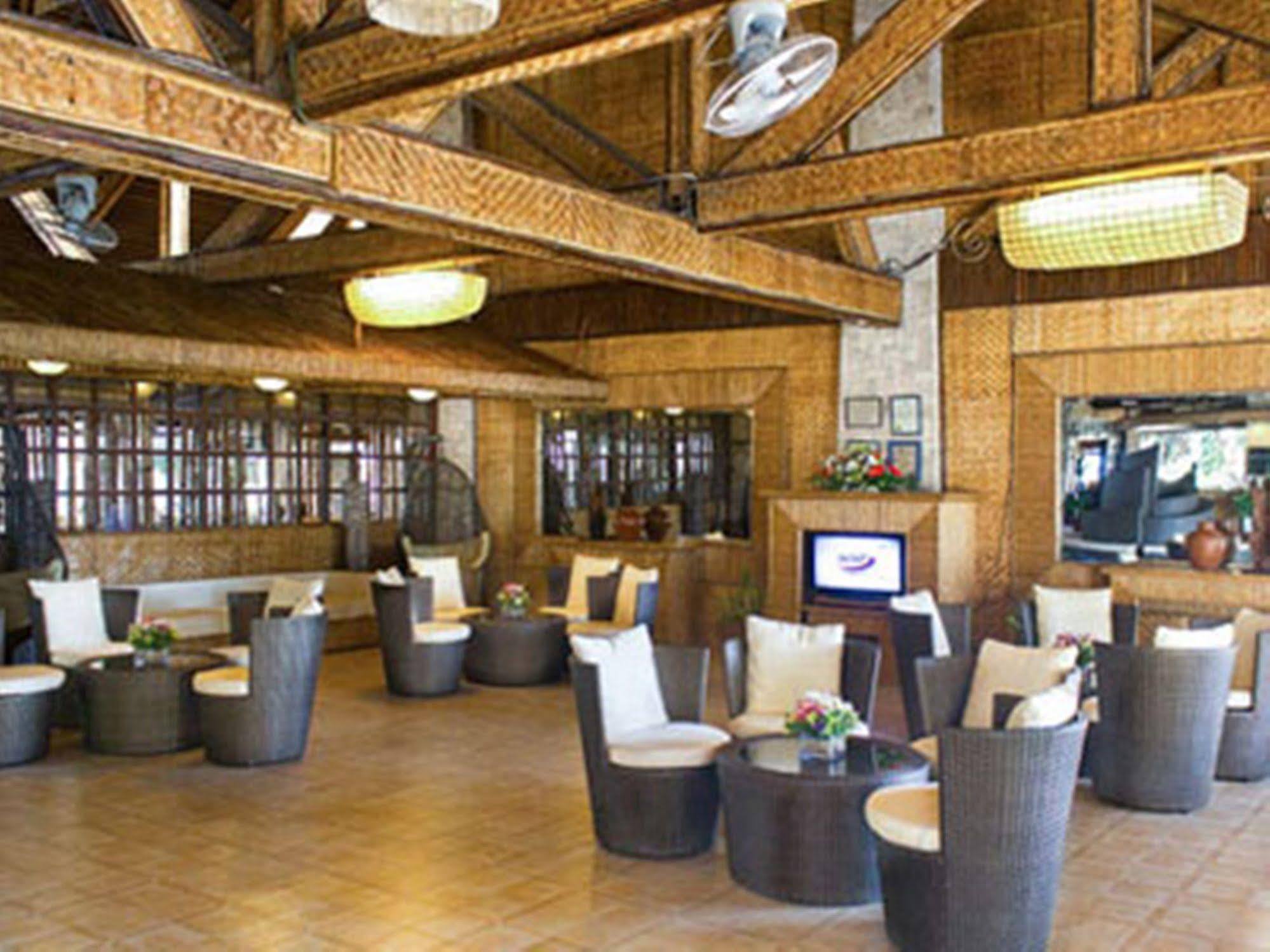 Matabungkay Beach Hotel Lian Exterior photo