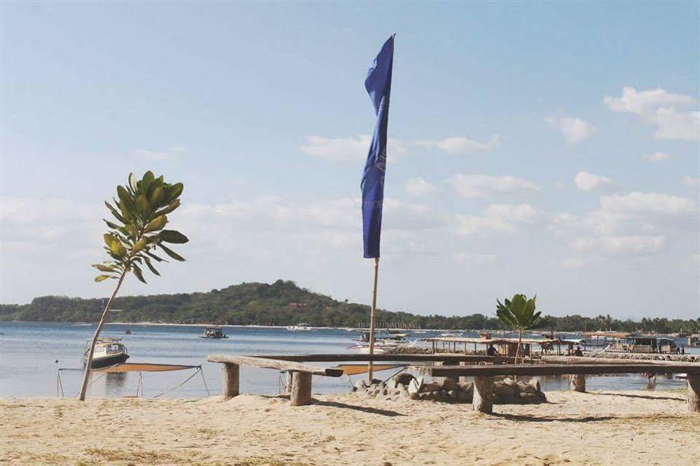 Matabungkay Beach Hotel Lian Exterior photo